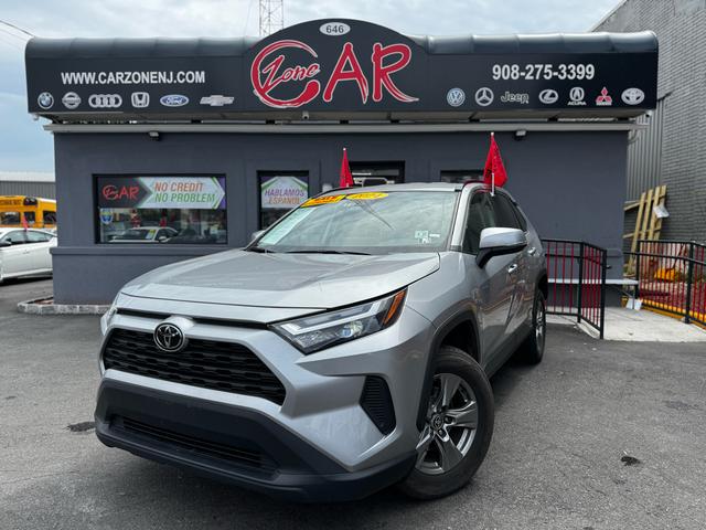 Silver 2024 Toyota RAV4 XLE FWD SUV / Crossover Front-Wheel Drive Automatic