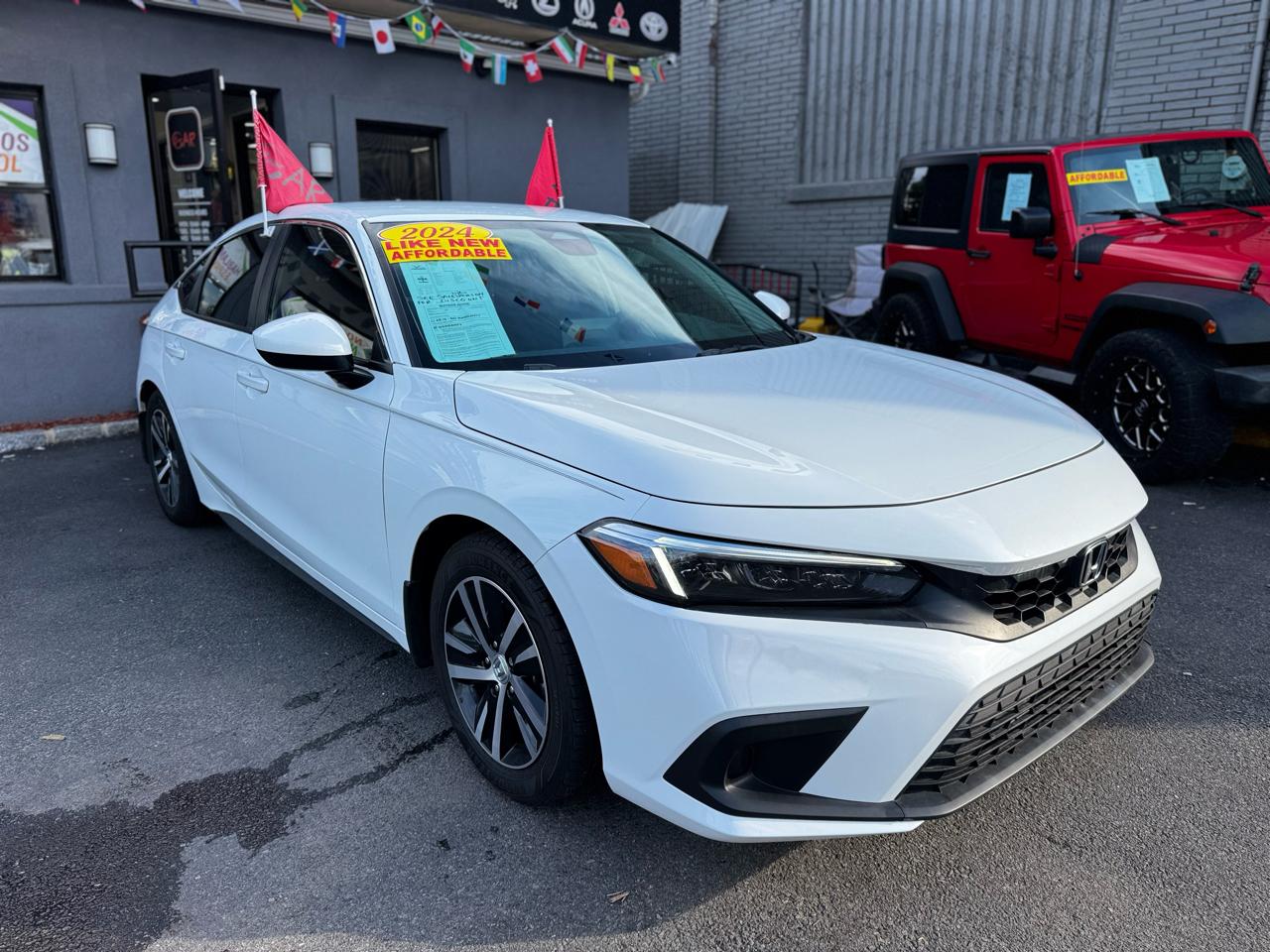Honda Civic LX Hatchback 2024