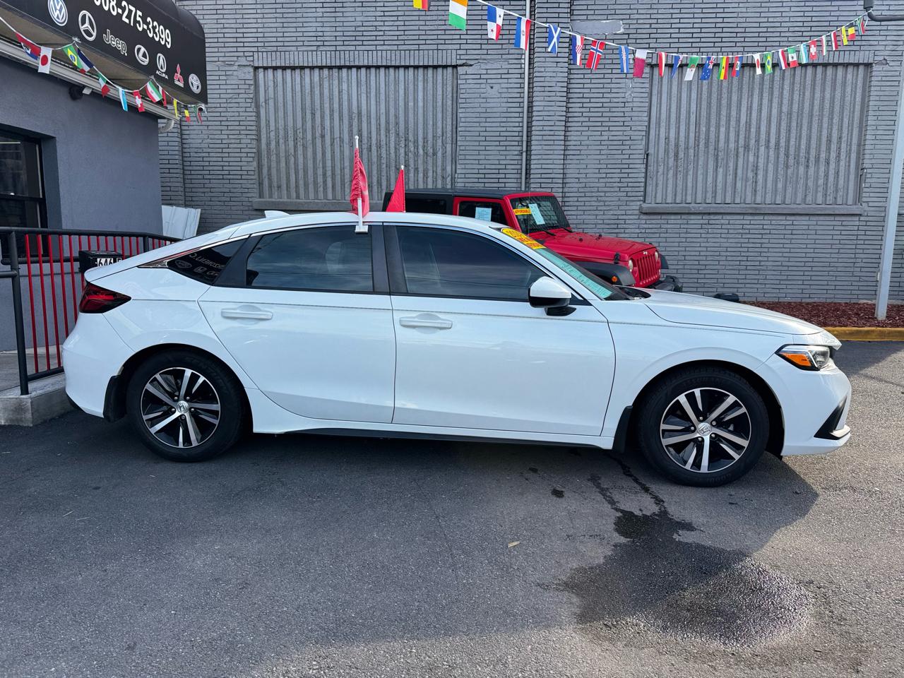 Honda Civic LX Hatchback 2024