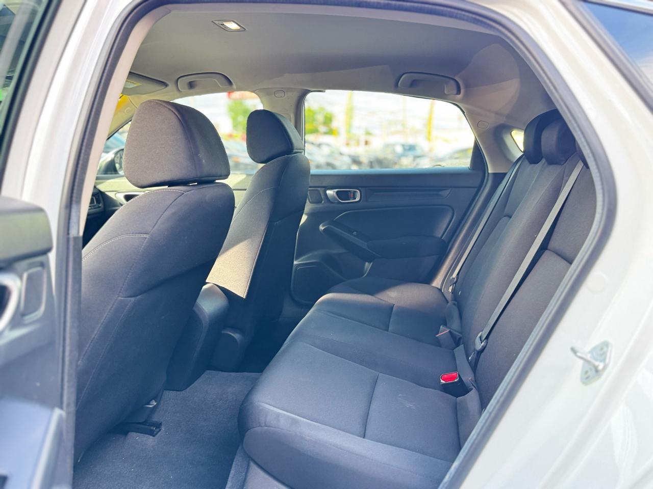 Honda Civic LX Hatchback 2024