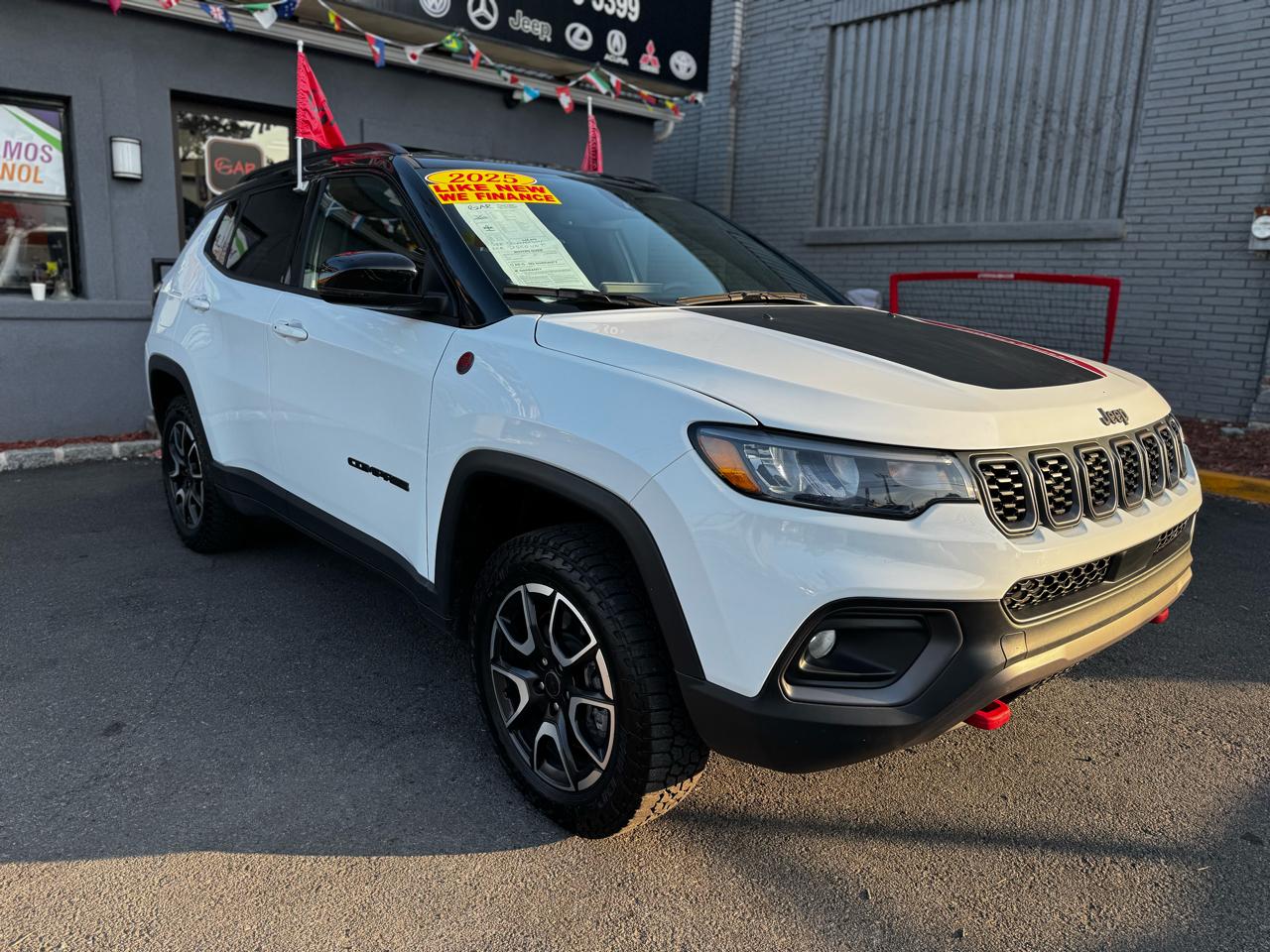2025 Jeep Compass Trailhawk - Photo 8