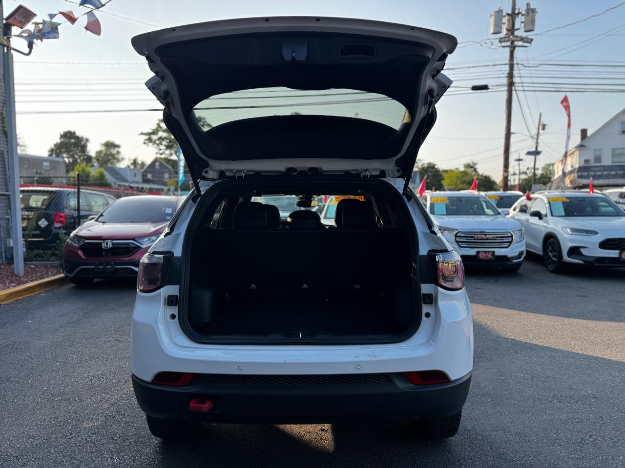2025 Jeep Compass Trailhawk - Photo 15