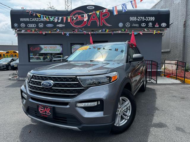 Gray 2022 Ford Explorer SUV / Crossover All-Wheel Drive Automatic