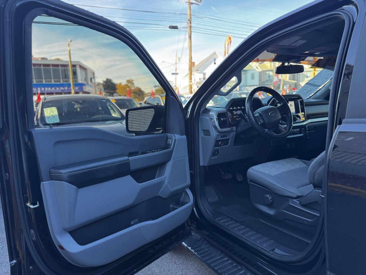 2022 Ford F-150 XLT - Photo 16