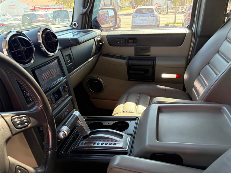 HUMMER H2  2005 HUMMER H2  2005