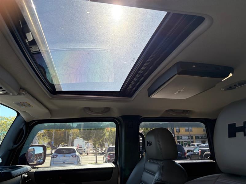 HUMMER H2  2005 HUMMER H2  2005