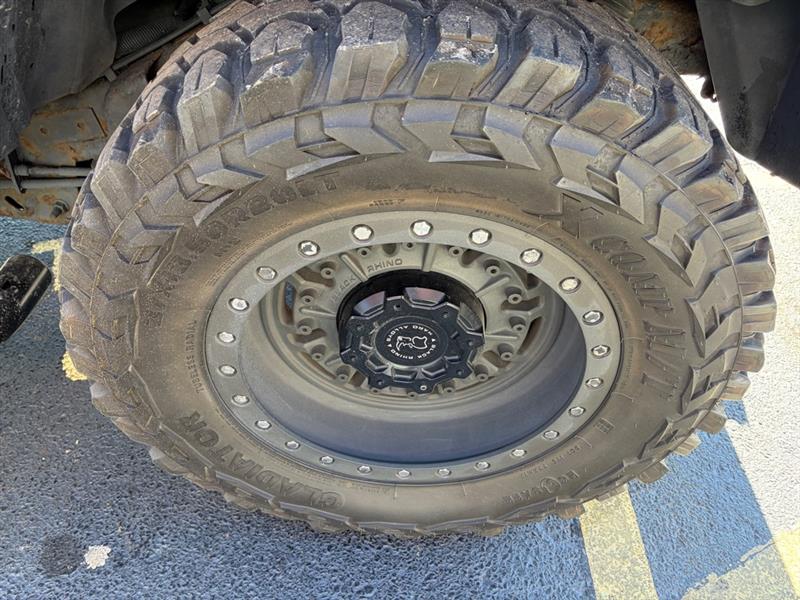 HUMMER H2  2005 HUMMER H2  2005