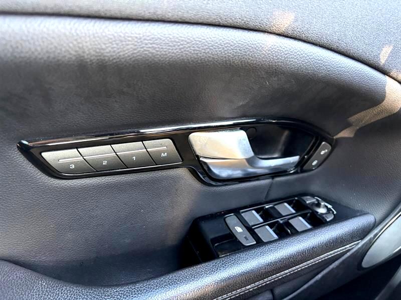 Land Rover Range Rover Evoque  2019