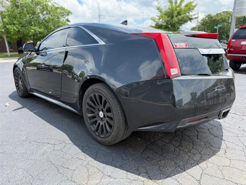 Cadillac CTS  2011