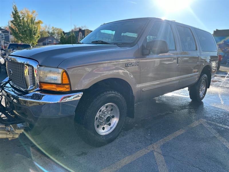 Ford Excursion  2000