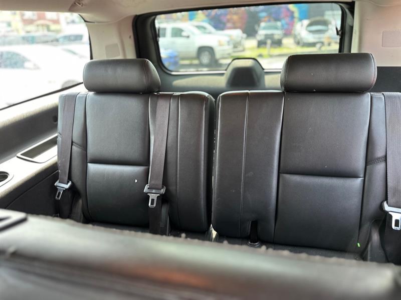 Cadillac Escalade  2013