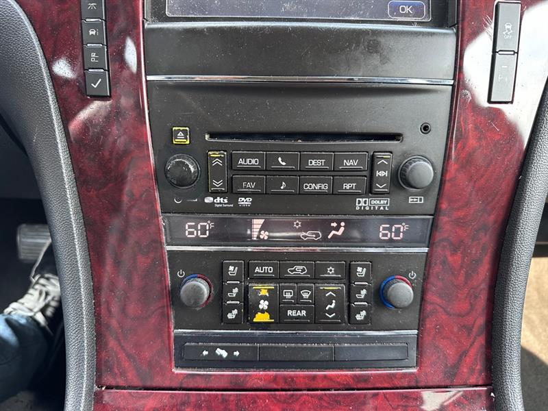 Cadillac Escalade  2013