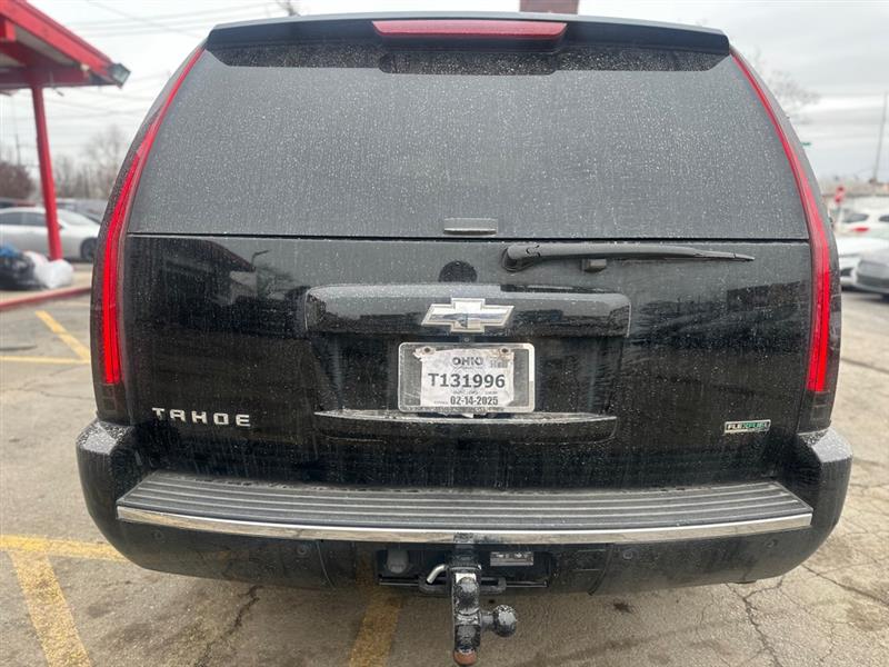 Chevrolet Tahoe  2010