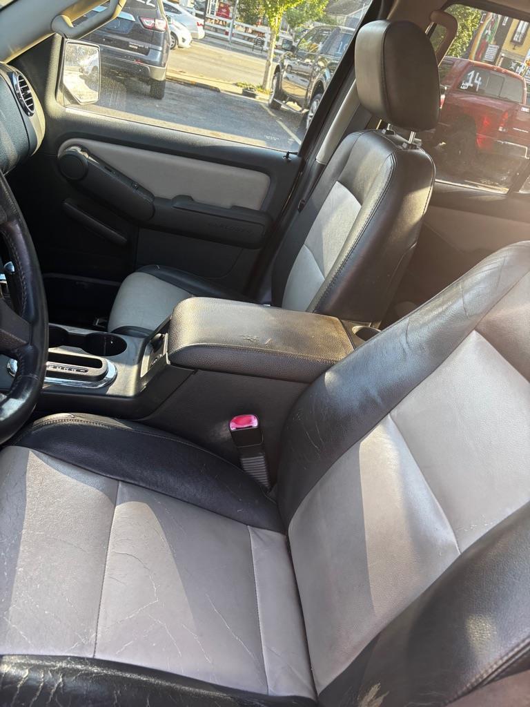 Ford Explorer Sport Trac  2007