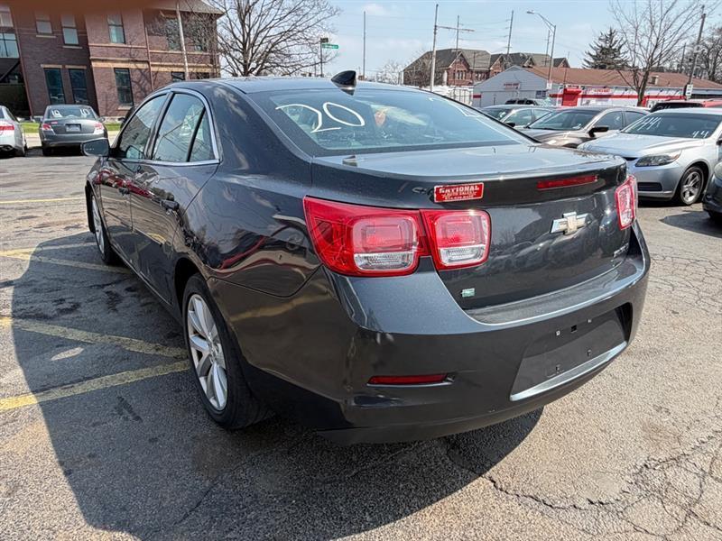 Chevrolet Malibu  2015