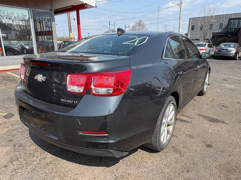 Chevrolet Malibu  2015