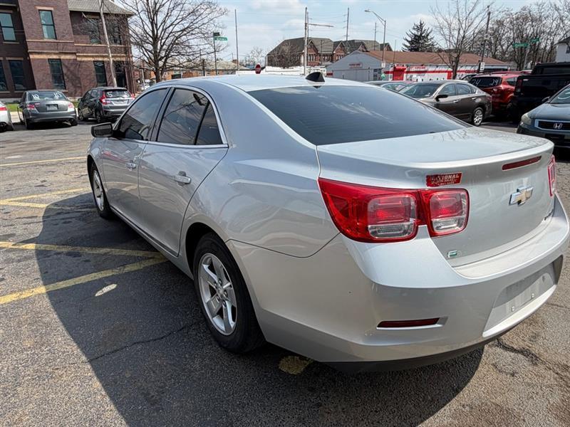 Chevrolet Malibu  2014
