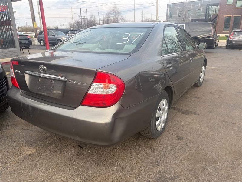 Toyota Camry  2004