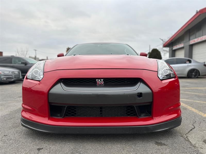 Nissan GT-R  2010