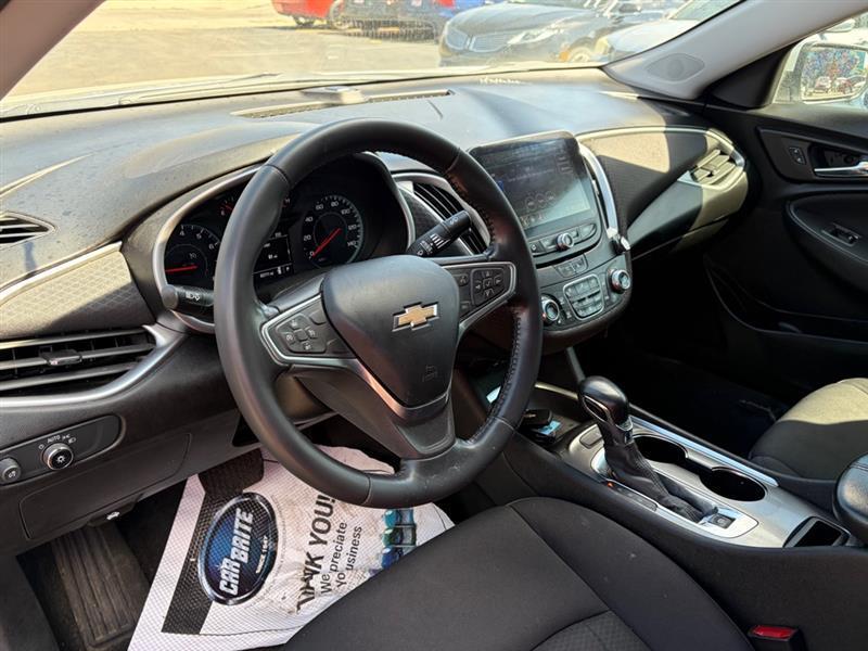 Chevrolet Malibu  2022