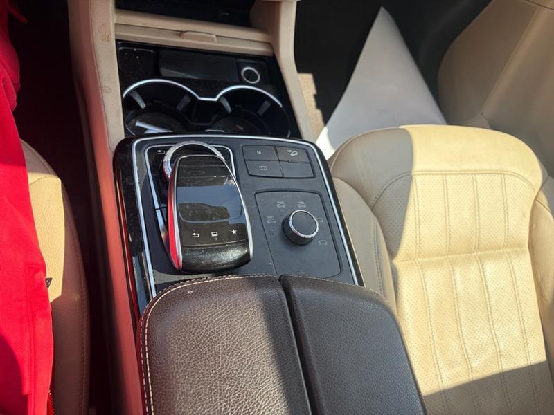 Mercedes-Benz GLE-Class  2016
