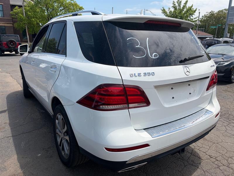 Mercedes-Benz GLE-Class  2016
