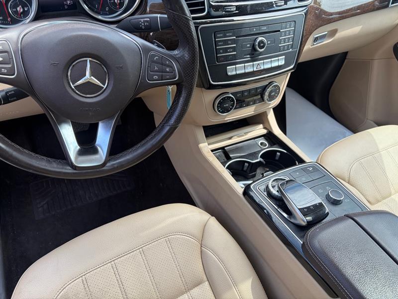 Mercedes-Benz GLE-Class  2016