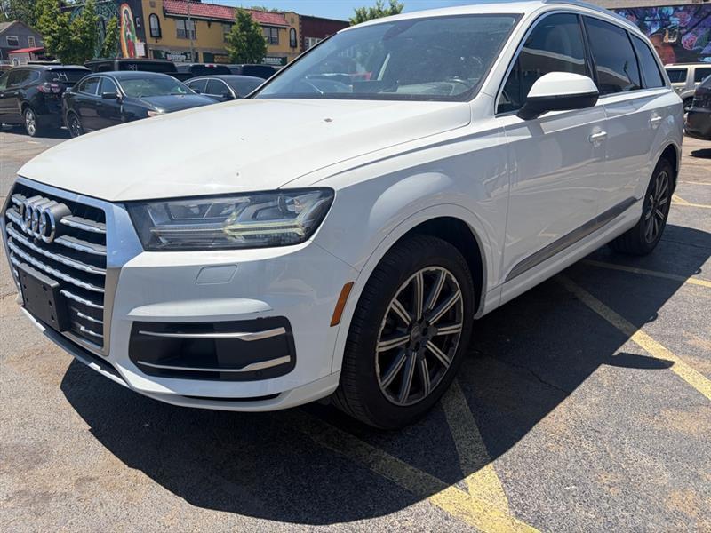 Audi Q7  2017
