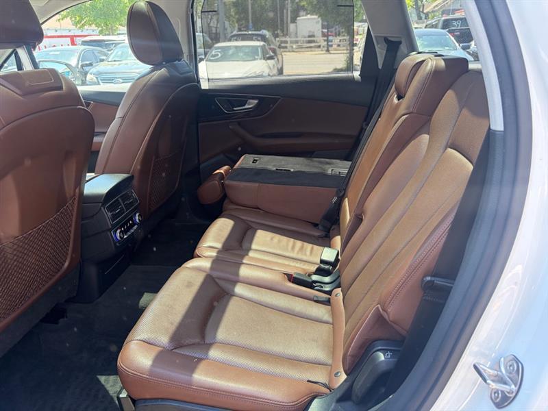 Audi Q7  2017