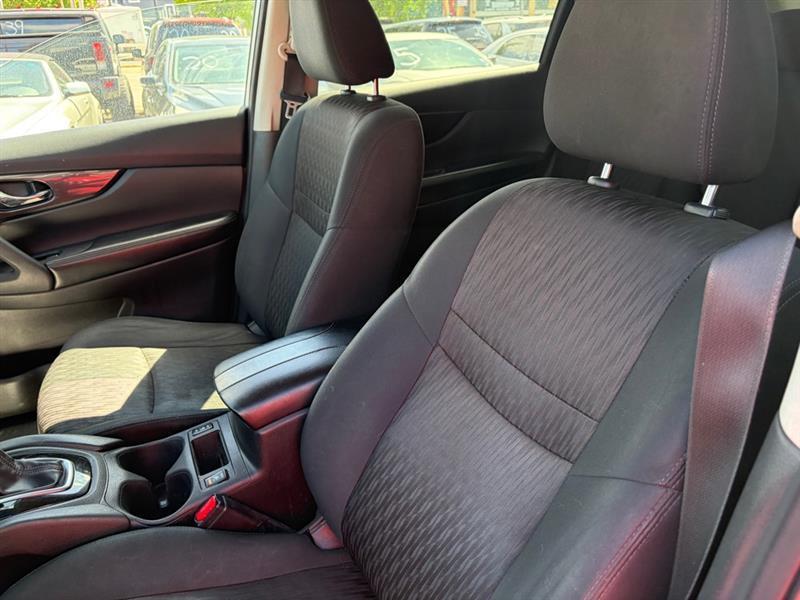 Nissan Rogue  2019