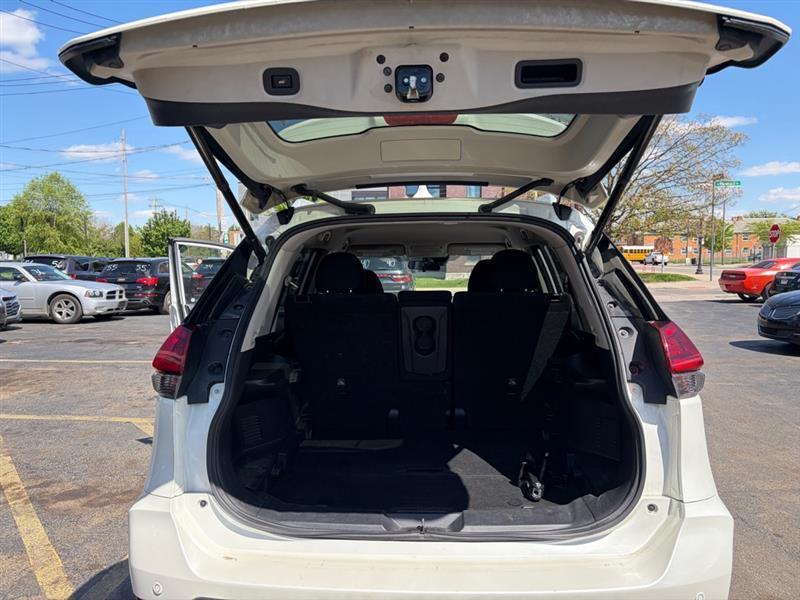 Nissan Rogue  2019