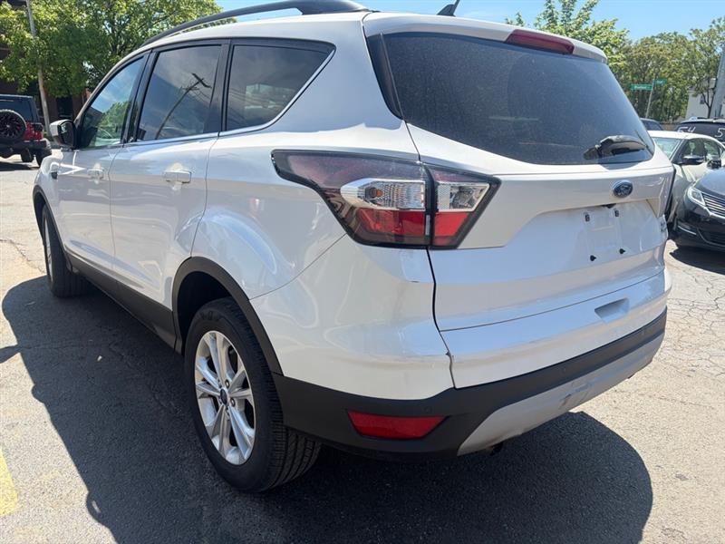 Ford Escape  2018