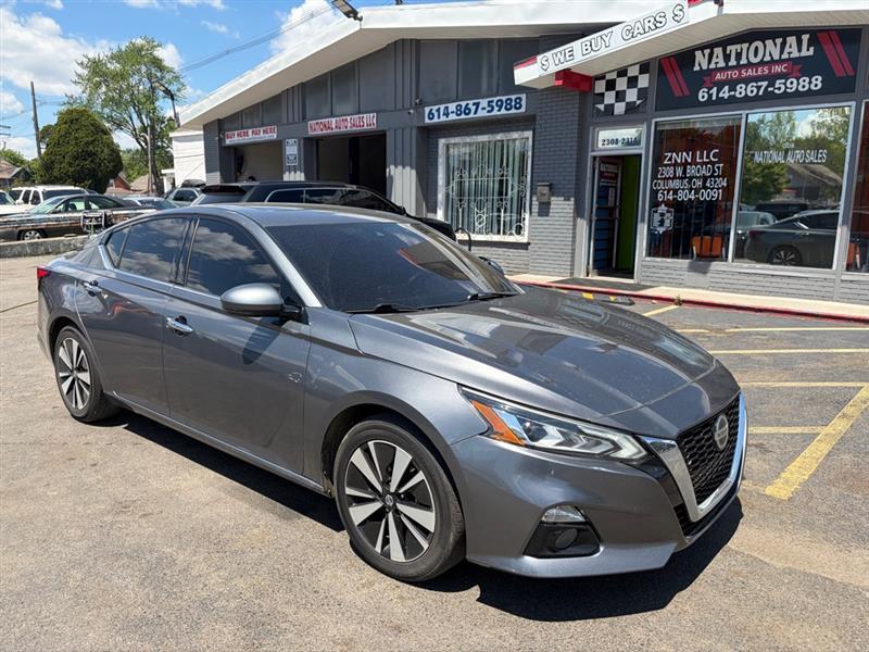 Nissan Altima  2019