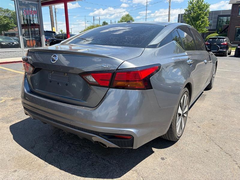 Nissan Altima  2019