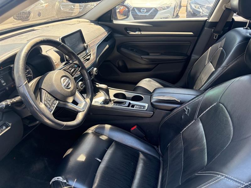 Nissan Altima  2019
