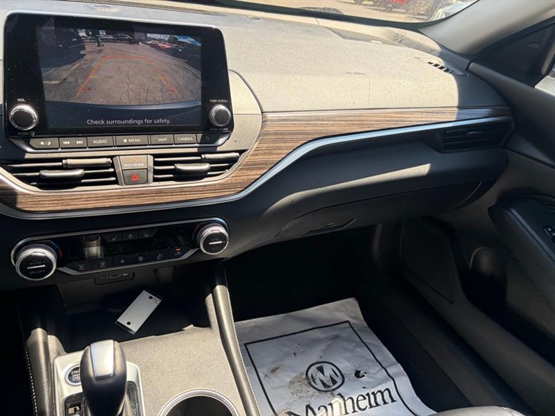 Nissan Altima  2019