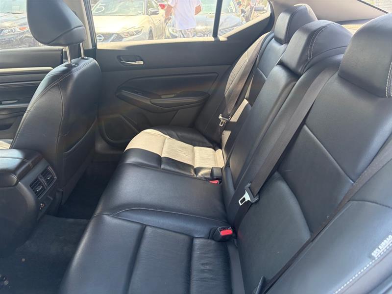 Nissan Altima  2019