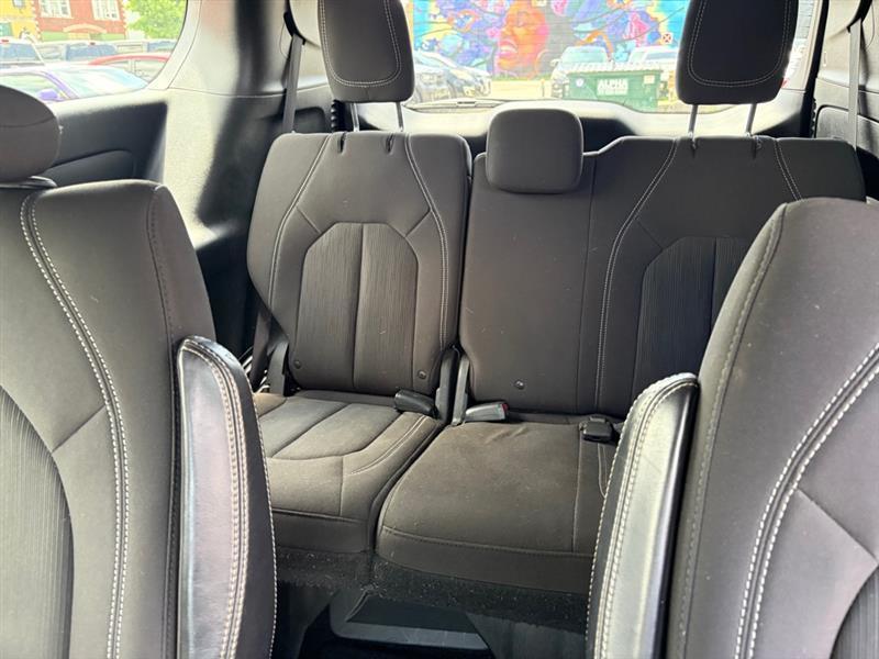 Chrysler Pacifica  2018