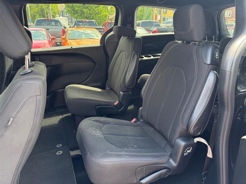 Chrysler Pacifica  2018