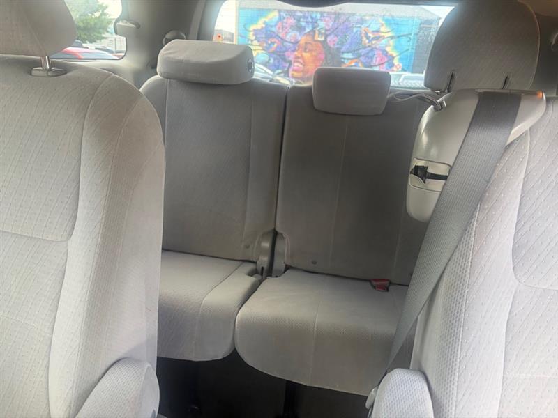 Toyota Sienna  2015