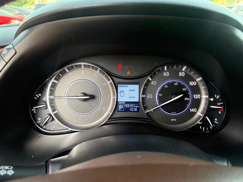 Infiniti QX80  2015