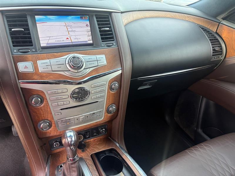 Infiniti QX80  2015