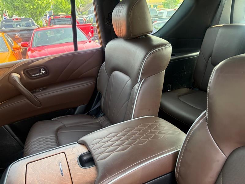 Infiniti QX80  2015