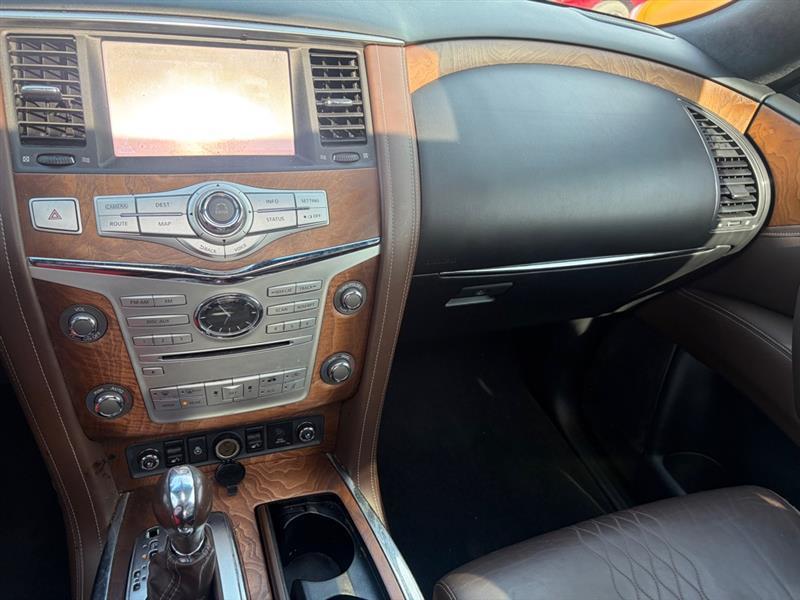 Infiniti QX80  2015