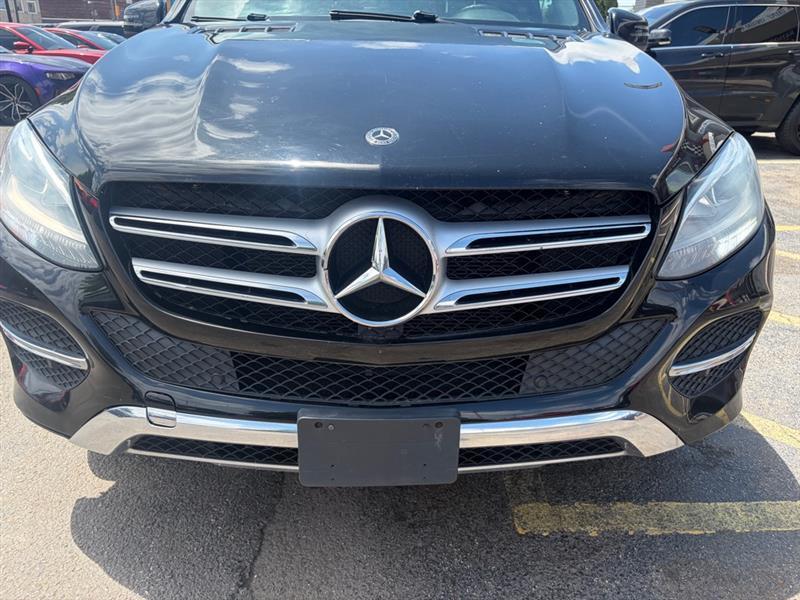 Mercedes-Benz GLE-Class  2018