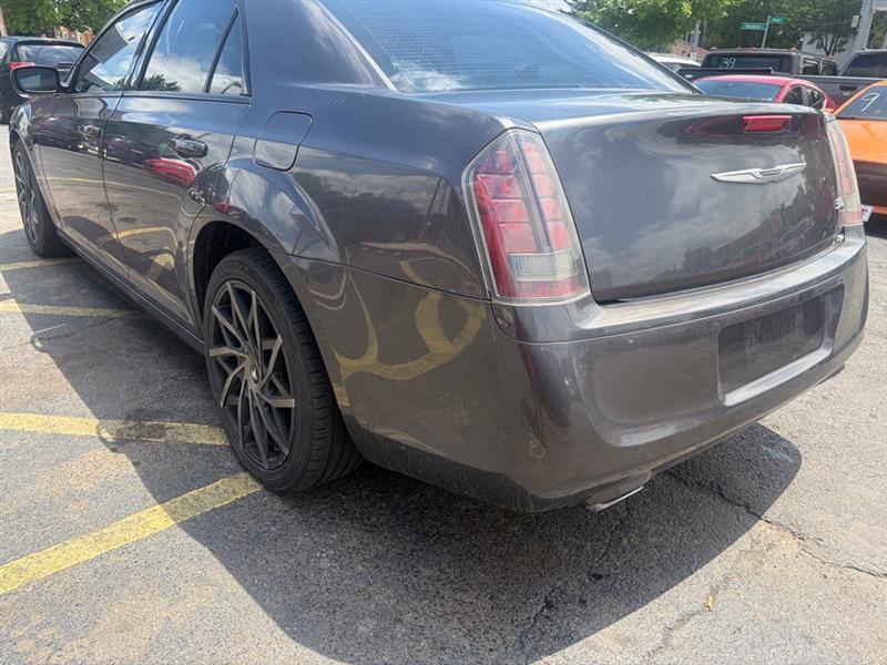 Chrysler 300  2014