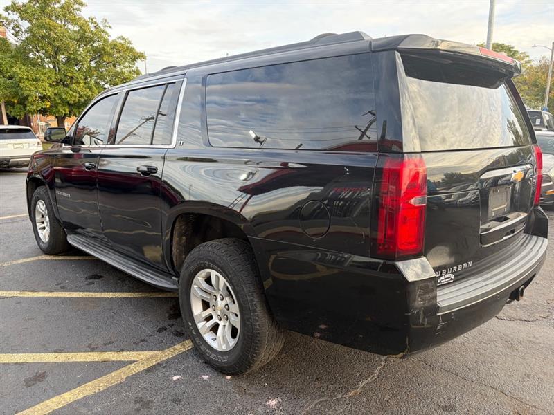 Chevrolet Suburban  2018