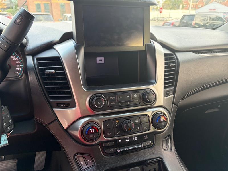 Chevrolet Suburban  2018