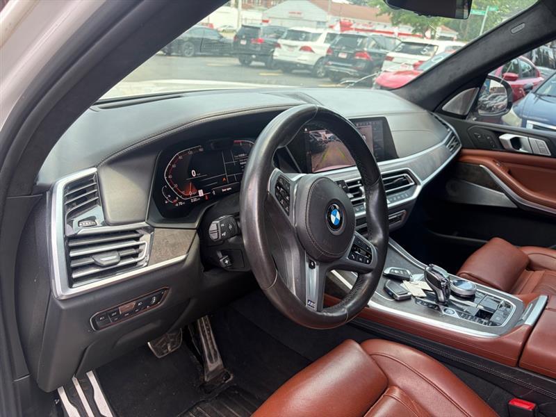 BMW X7  2019