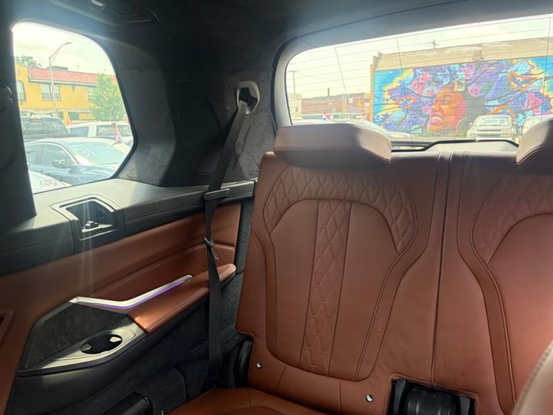BMW X7  2019